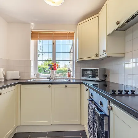 Holiday home Haytongate Barn